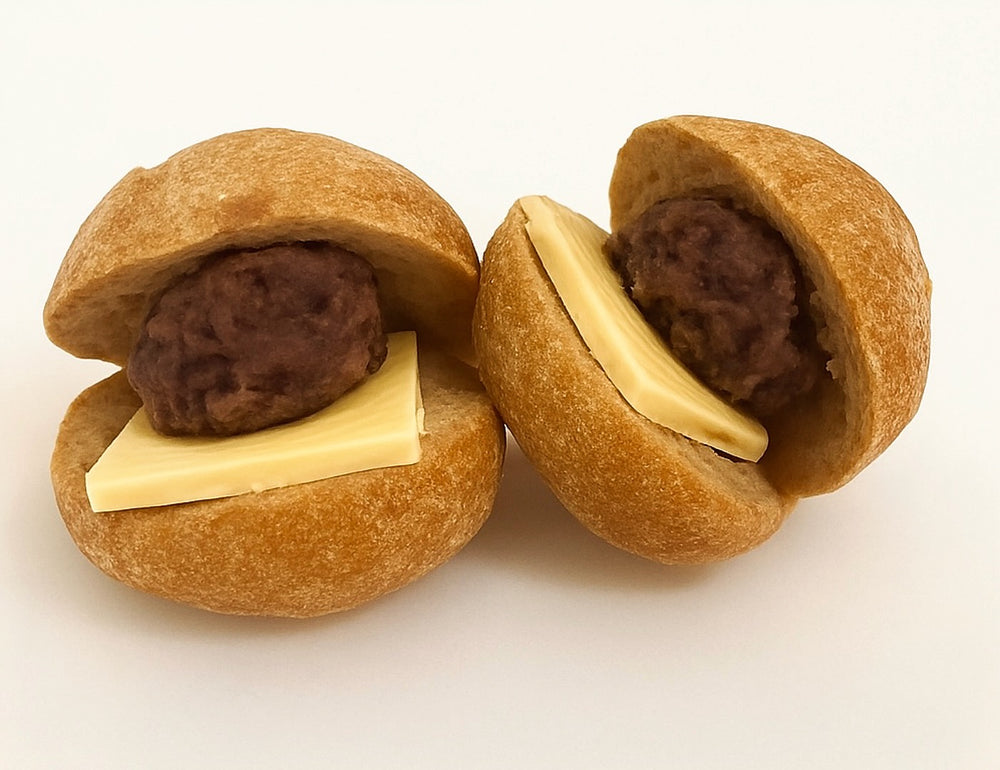 
                  
                    Load image into Gallery viewer, 石臼紅豆奶油餐包(限  門市取貨)
                  
                